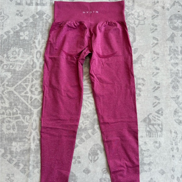 NVGTN Magenta Leggings - Picture 2 of 2